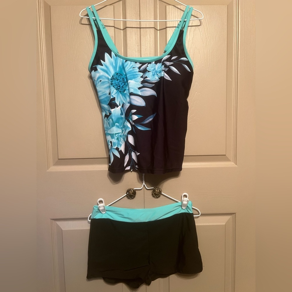 Women's Floral Tankini Set in Aqua and Black